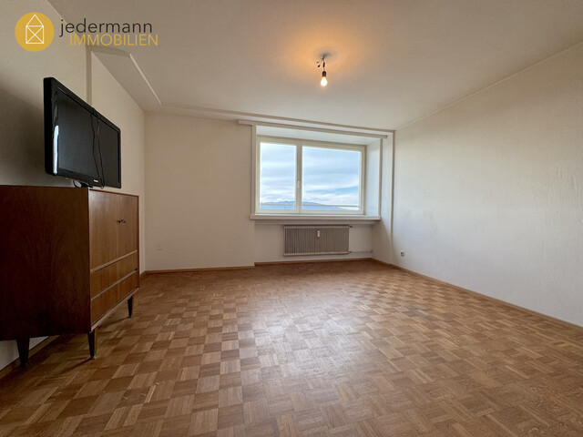 DORNBIRN: ATTRAKTIVE DACHGESCHOSSWOHNUNG MIT SCHÖNEM AUSBLICK – PREISLICH INTERESSANT!