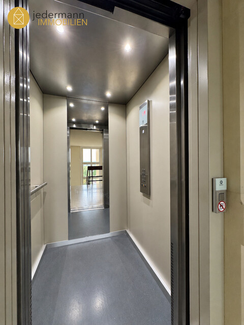 DORNBIRN: ATTRAKTIVE DACHGESCHOSSWOHNUNG MIT SCHÖNEM AUSBLICK – PREISLICH INTERESSANT!