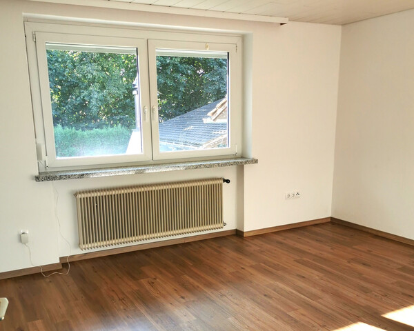 Schönes Einfamilienhaus in ruhiger Lage  mit traumhaftem Garten