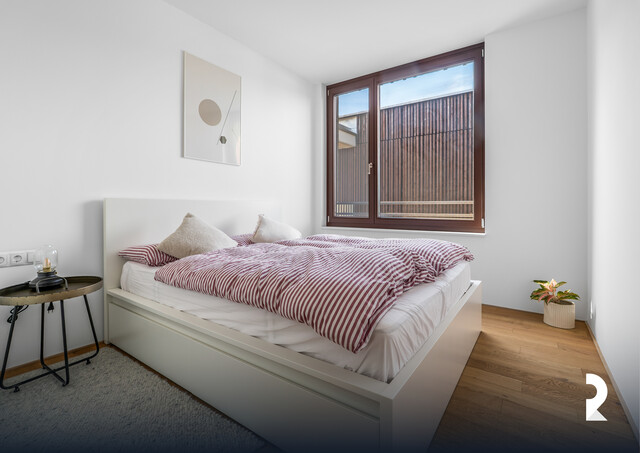 SONNIGE 3-ZIMMER-WOHNUNG MIT GROSSER LOGGIA & UNVERBAUBAREM BERGBLICK IN FELDKIRCH-NOFELS