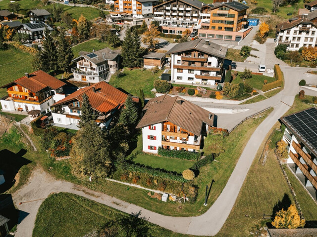 Ferienhaus  | 4 Wohneinheiten  |  Gartenwohung  |  Gaschurn (Montafon)