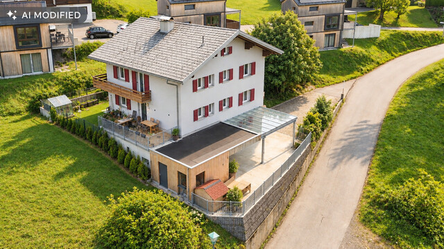 Großzügiges Wohnhaus mit Einliegerwohnung, Werkstatt und viel Potenzial
