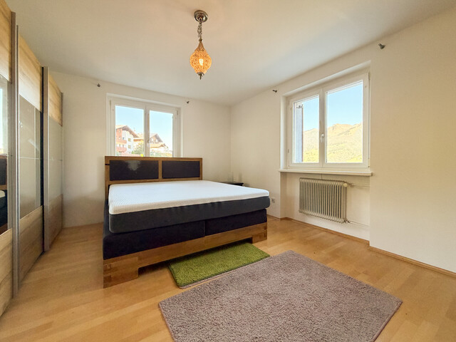 Großzügiges Wohnhaus mit Einliegerwohnung, Werkstatt und viel Potenzial
