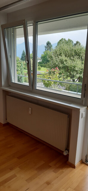 Herrliche Terrassenwohnung mit Carport, Terrasse und Abstellraum in Gebrauchtgebäude