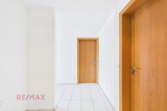 Attraktive 3-Zimmer Wohnung mit 2 Tiefgaragenplätzen in Hard