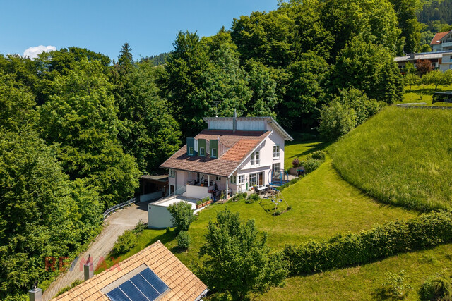 Natur & Komfort vereint – Einfamilienhaus mit Weitblick und Privatsphäre