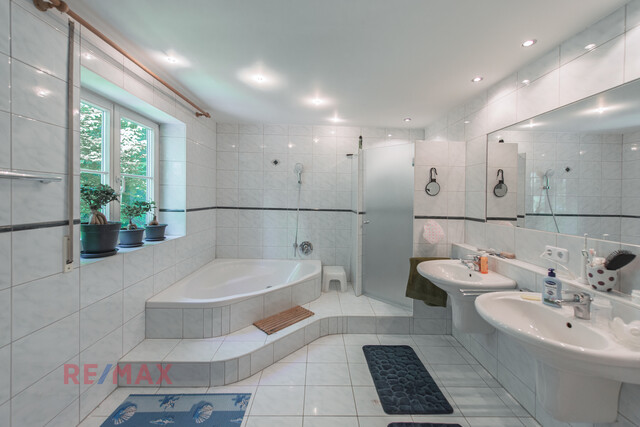 Natur & Komfort vereint – Einfamilienhaus mit Weitblick und Privatsphäre