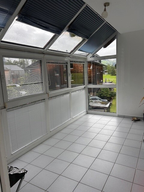 Helle geräumige 3-Zimmerwohnung ab Mai zu vermieten 