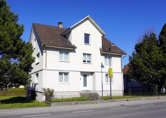 Zentral gelegenes Herrenhaus 2 Etagen