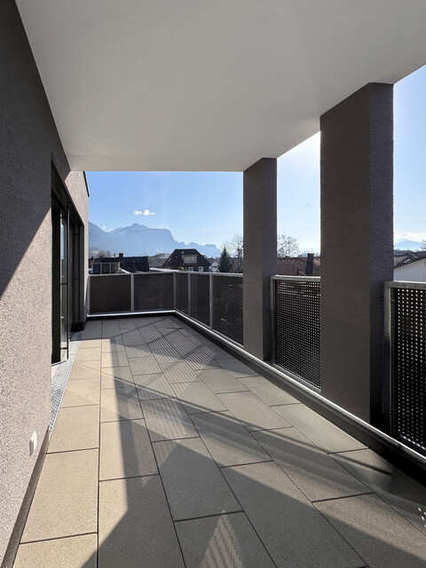 Wohnen mit Weitblick – tolle 4-Zi-Wohnung mit Terrasse