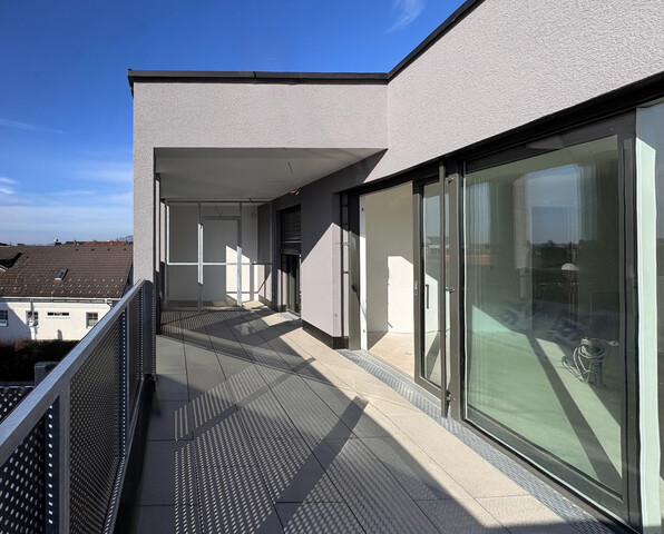 Wohnen mit Weitblick – tolle 4-Zi-Wohnung mit Terrasse