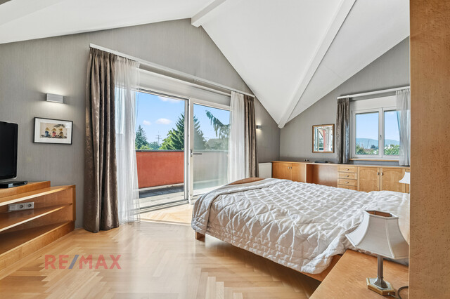 Nobles Anwesen mit großem Schwimmteich