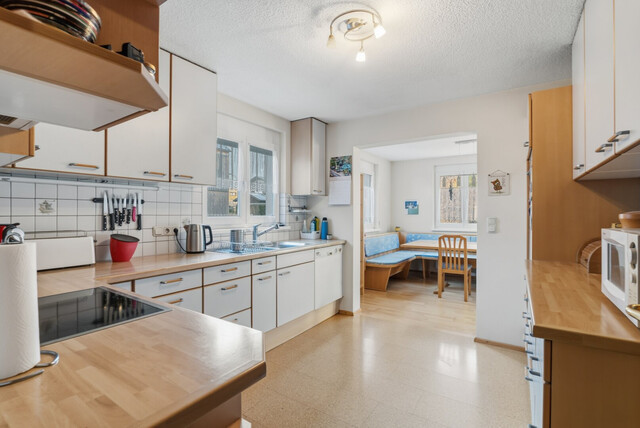 Schönes Wohnhaus mit Entwicklungsmöglichkeiten in bester Lage