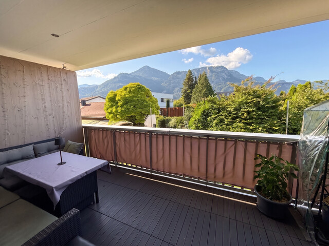 Großzügige, neuwertige & familienfreundliche 4-Zimmerwohnung in guter Lage in Dornbirn zum Verkauf!