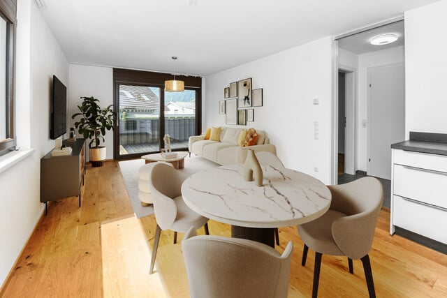 Neuwertige 3 Zimmer Wohnung mit großer Terrasse in Meiningen