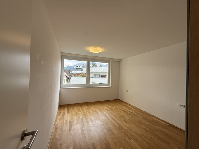 neuwertig - Wohnung in zentraler Lage inkl. TG-Stellplatz