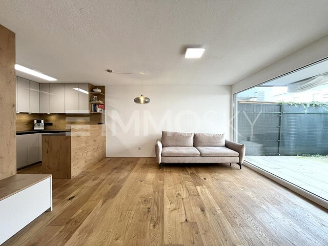 Premium-Gartenwohnung: Licht, Ruhe