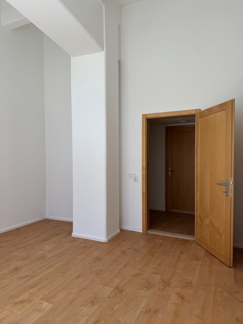 Erstbezug: Einmalige, lichtdurchflutete Wohnung 