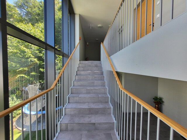 Hochwertige Gartenwohnung in Neubau (2023)