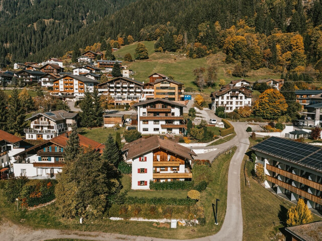 Ferienhaus  | 4 Wohneinheiten  |  Gartenwohung  |  Gaschurn (Montafon)