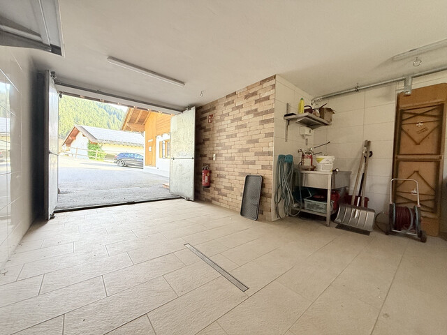 Ferienhaus  | 4 Wohneinheiten  |  Gartenwohung  |  Gaschurn (Montafon)