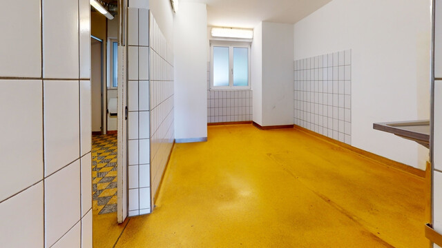 Attraktive Geschäftsfläche mit Schaufensterfront in bestens erreichbarer Lage