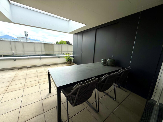 Exklusive 4-Zimmer Dachgeschosswohnung in Top Lage