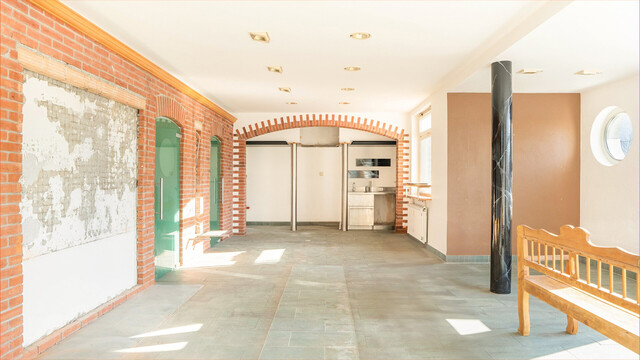 Hard | Großzügige Geschäftsfläche mit vielseitigen Nutzungsmöglichkeiten