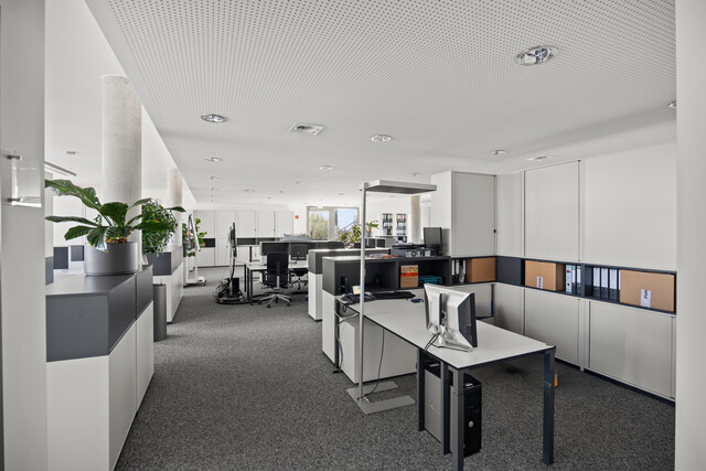 Ravensburg (DE) - Bürofläche im 1. OG mit ca. 500 m²                 