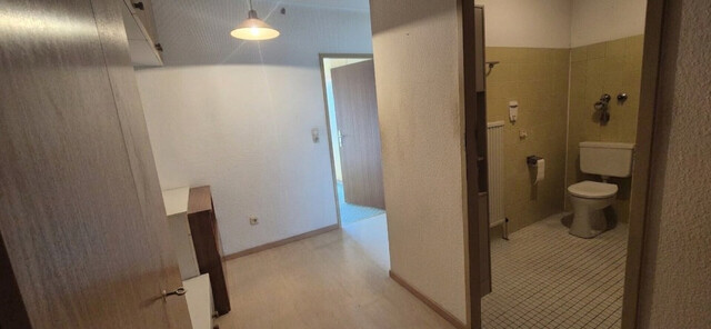 Preisgünstige 2-Zimmer-Wohnung in Lustenau mit Balkon & Garage – ideal für Handwerker