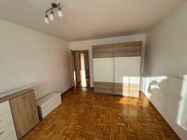 Wunderschöne, große 2-Zimmer DG-Wohnung im Zentrum von Lauterach mit super Rheintal Aussicht 