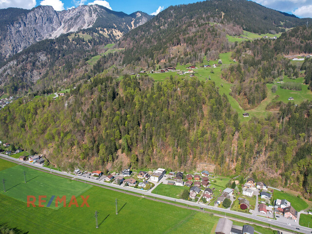 Großes Grundstück mit 2.629 m² und viel potential im Montafon