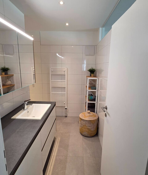 Neuwertige 3-Zimmer-Terrassenwohnung mit Panoramablick