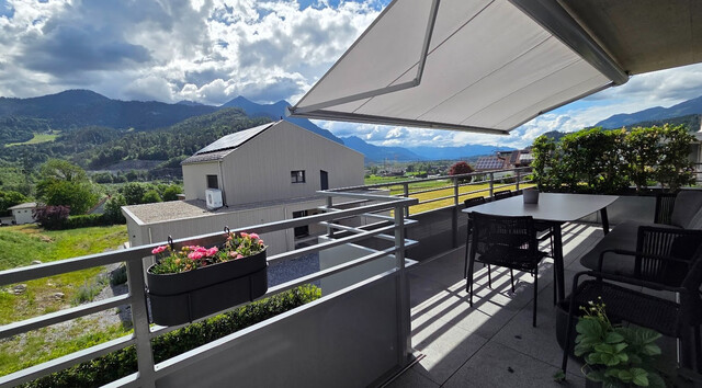 Neuwertige 3-Zimmer-Terrassenwohnung mit Panoramablick