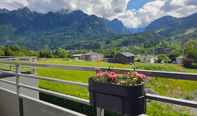 Neuwertige 3-Zimmer-Terrassenwohnung mit Panoramablick