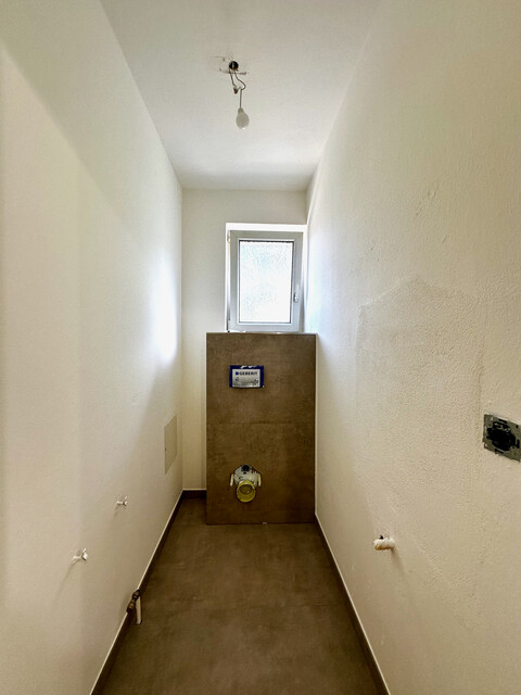 "ohne Provision" Erstbezug nach Komplettrenovierung moderne 3,5 Zimmer Whg. mit Balkon