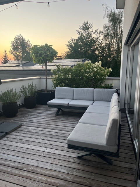 Privatverkauf - Exklusives 4-Zimmer-Penthouse mit großer Sonnenterrasse in ruhiger Bestlage