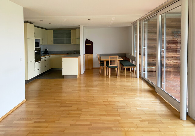 Attraktive 4-Zimmer-Terrrasenwohnung in Hard