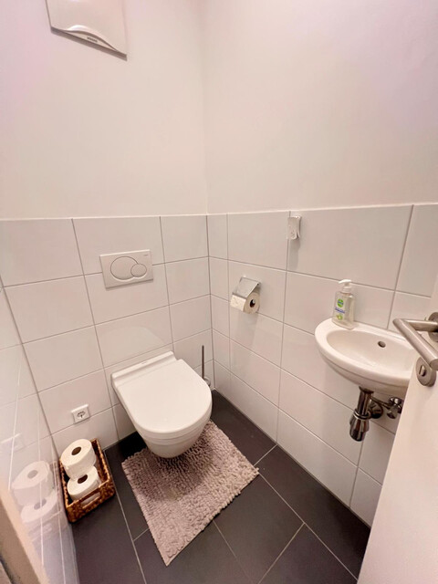 2-Zimmer Gartenwohnung, inkl. Carport und Keller