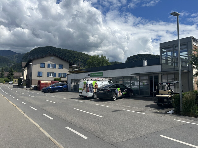 Gewerbehalle + Büro  |  Götzis  |  Toplage  |  4% Rendite