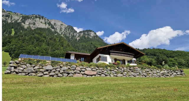 Ländliche idylle mit Privatsphäre und imposantem Panorama am Fuße des Arlberg