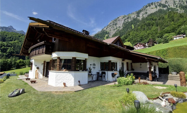 Ländliche idylle mit Privatsphäre und imposantem Panorama am Fuße des Arlberg