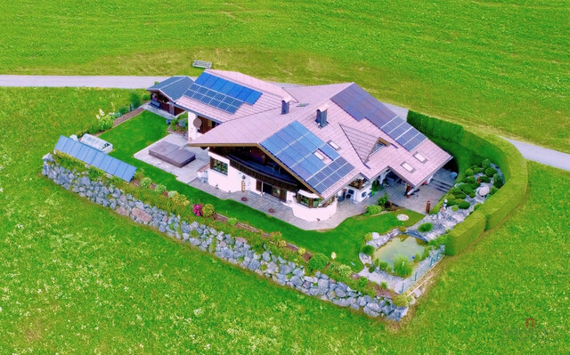 Ländliche idylle mit Privatsphäre und imposantem Panorama am Fuße des Arlberg