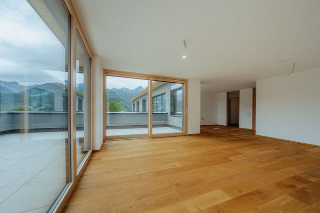 Sonnige 4-Zimmer Penthauswohnung in leichter Hanglage