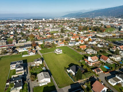 Grundstück mit Sicht Richtung Bodensee