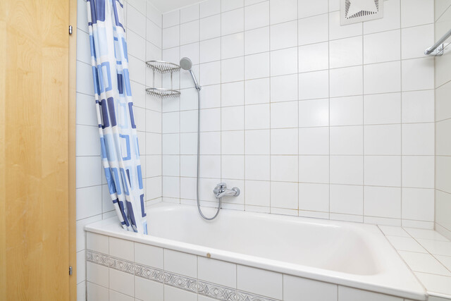 Moderne 2-Zimmerwohnung mit Balkon in ruhiger Lage