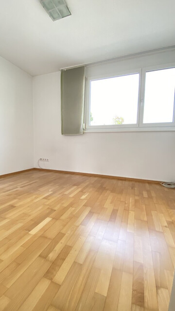 Stilvoll Wohnen: Gepflegte 3-Zimmerwohnung mit Dachterrasse in Götzis zu vermieten!