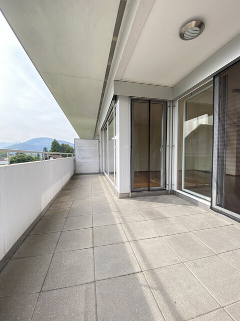 Stilvoll Wohnen: Gepflegte 3-Zimmerwohnung mit Dachterrasse in Götzis zu vermieten!