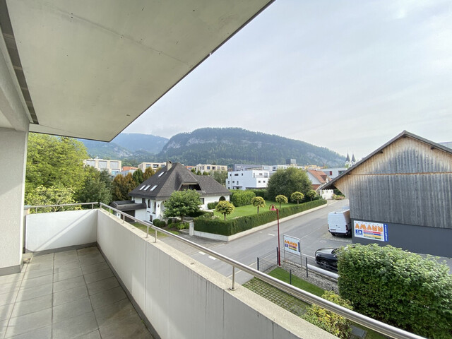 Stilvoll Wohnen: Gepflegte 3-Zimmerwohnung mit Dachterrasse in Götzis zu vermieten!