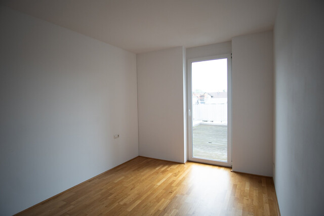 Lustenau: Schöne 2-Zimmer-Dachgeschosswohnung mit großer Terrasse